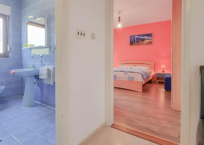 Appartement Mirjana Four *