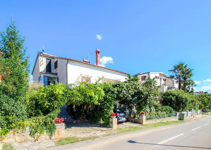 Appartement Mirjana Four *
